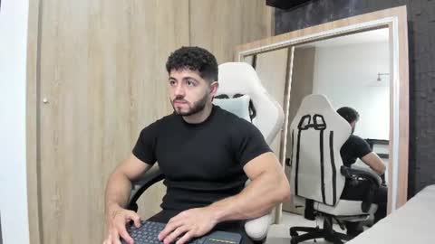 THIAGO online show from July 18, 3:33 am