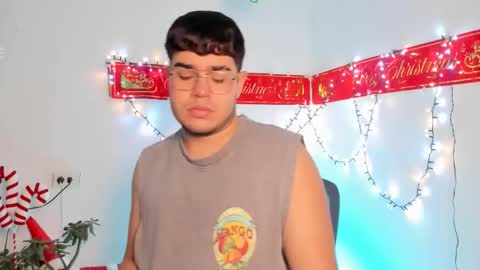 Snapshot of thiago_occonor chatting on December 5, 5:16 am thiago_occonor online show from December 5, 5:16 am