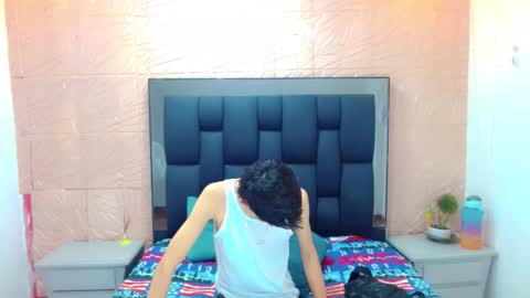 Snapshot of thiago_twink38 chatting on October 28, 4:16 am thiago_twink38 online show from October 28, 4:16 am