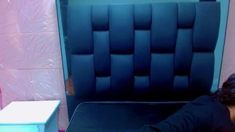 Snapshot of thiago_twink38 chatting on December 20, 7:48 am thiago_twink38 online show from December 20, 7:48 am