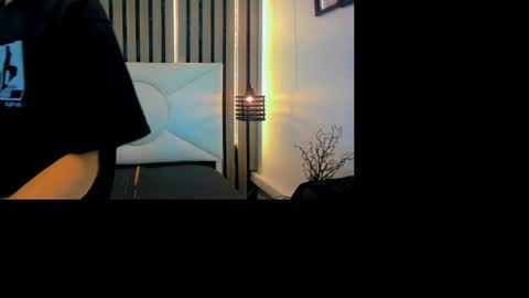Snapshot of thiago_twink38 chatting on April 14, 3:34 am thiago_twink38 online show from April 14, 3:34 am