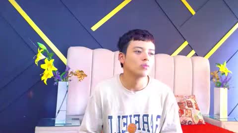 Thiagogonzalez online show from March 16, 6:56 pm