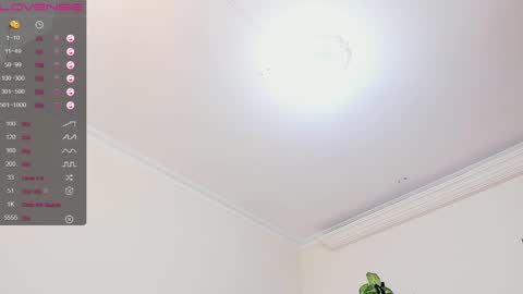 Snapshot of thiagomeneses0 chatting on February 25, 5:30 am THIAGO MENESES online show from February 25, 5:30 am