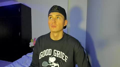 Snapshot of thiagowells_ chatting on October 12, 4:50 pm Thiago Wells online show from October 12, 4:50 pm