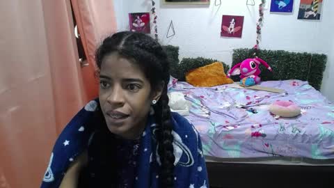 thiana_horny online show from June 8, 12:49 pm