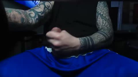 thicchogg online show from January 9, 1:30 am