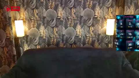 Snapshot of thiccmady chatting on November 11, 7:03 pm ThiccMADY online show from November 11, 7:03 pm