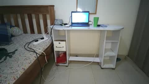 Snapshot of thiccyra90920 chatting on October 19, 11:55 am thickiana online show from October 19, 11:55 am