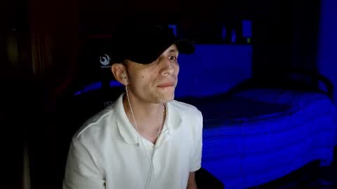 Latino 8.5 inches online show from June 14, 12:19 am