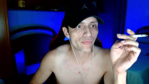 Latino 8.5 inches online show from August 2, 9:57 pm