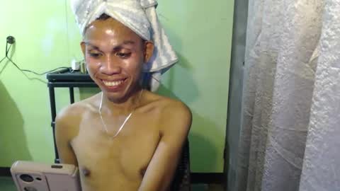 gil online show from March 11, 1:44 am