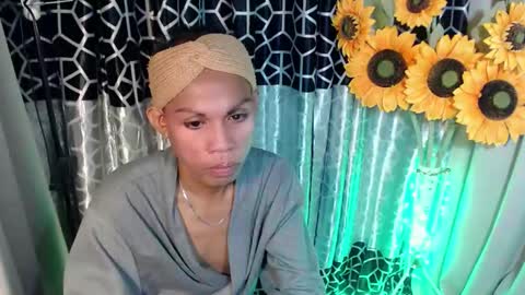 gil online show from June 8, 1:20 am