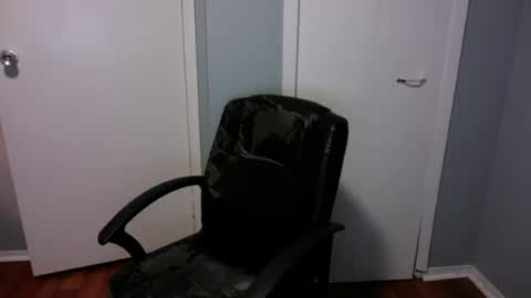 thick_cutbacon07 online show from June 27, 4:06 am