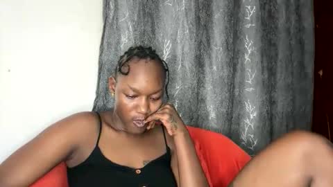 Snapshot of thick_jojo chatting on November 16, 5:51 pm Call me Taliee online show from November 16, 5:51 pm