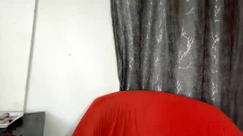 Snapshot of thick_jojo chatting on November 24, 9:42 am Call me Taliee online show from November 24, 9:42 am