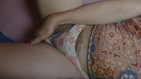 Snapshot of thickandjuicy16 chatting on October 10, 7:29 am cy online show from October 10, 7:29 am