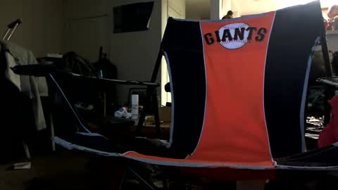 thickasatallcan online show from April 24, 9:01 am