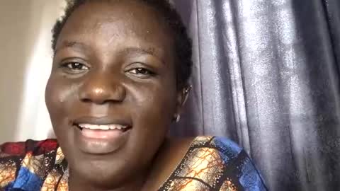 Snapshot of thickbae256 chatting on June 19, 12:09 pm thickbae256 online show from June 19, 12:09 pm