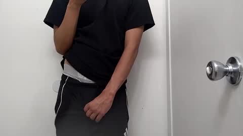 thickbigdick789 online show from September 17, 6:15 am