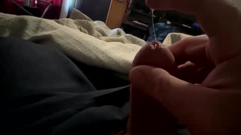 Snapshot of thickdic44 chatting on February 20, 10:32 pm thickdic44 online show from February 20, 10:32 pm