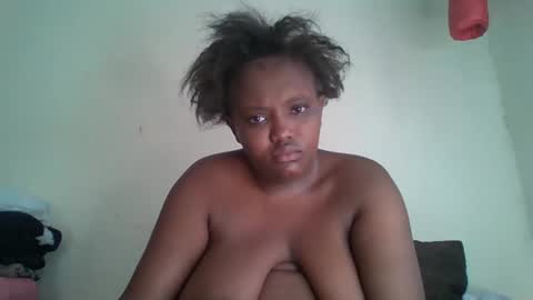Snapshot of thickianababe chatting on January 6, 4:26 am thickianababe online show from January 6, 4:26 am