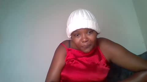 Snapshot of thickianababe chatting on January 18, 12:47 pm thickianababe online show from January 18, 12:47 pm