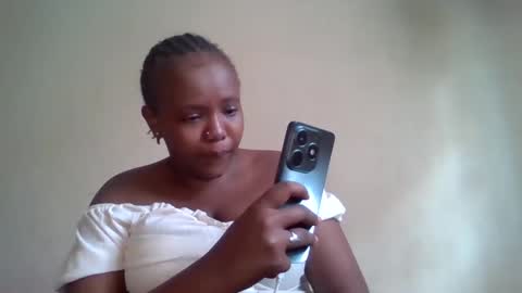 Snapshot of thickianababe chatting on February 6, 10:37 am thickianababe online show from February 6, 10:37 am