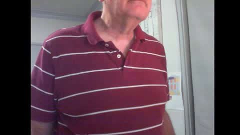 Snapshot of thickmelnik chatting on January 11, 1:43 pm James online show from January 11, 1:43 pm