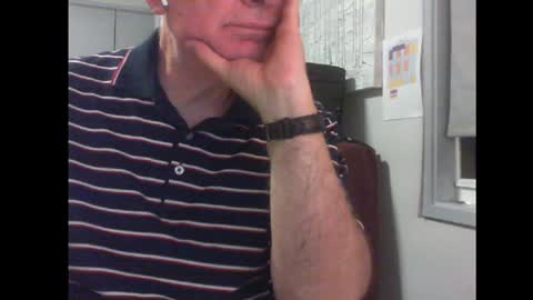 Snapshot of thickmelnik chatting on February 4, 1:06 pm James online show from February 4, 1:06 pm