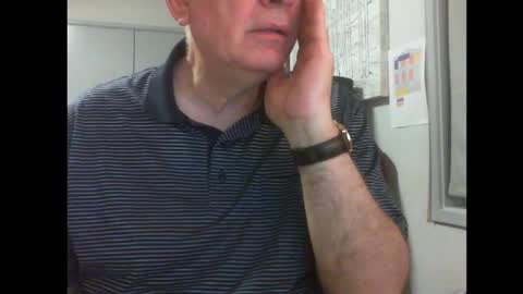 Snapshot of thickmelnik chatting on February 10, 2:37 pm James online show from February 10, 2:37 pm