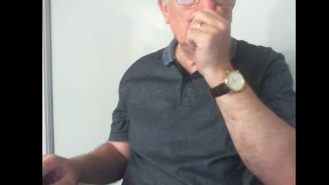 Snapshot of thickmelnik chatting on February 12, 2:10 pm James online show from February 12, 2:10 pm