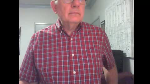 Snapshot of thickmelnik chatting on February 13, 1:59 pm James online show from February 13, 1:59 pm