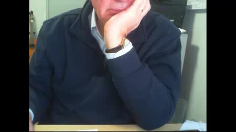 Snapshot of thickmelnik chatting on September 23, 1:47 pm James online show from September 23, 1:47 pm