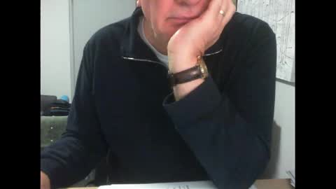 Snapshot of thickmelnik chatting on May 19, 5:47 am James online show from May 19, 5:47 am
