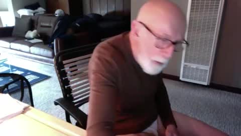 Snapshot of thickmorninwood chatting on May 23, 2:43 pm thickmorninwood online show from May 23, 2:43 pm