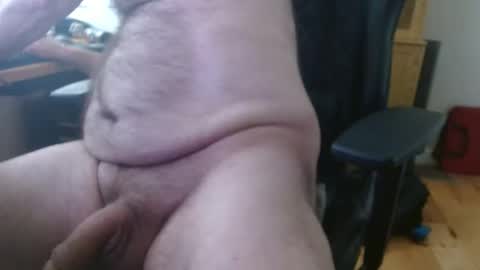thicknuncut67 online show from April 2, 9:01 pm