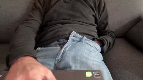 Thickru online show from December 15, 11:45 am