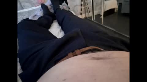 Snapshot of thicksingarters chatting on December 5, 2:11 pm thicksingarters online show from December 5, 2:11 pm