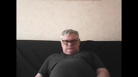 Thierrysymp online show from January 1, 10:32 am