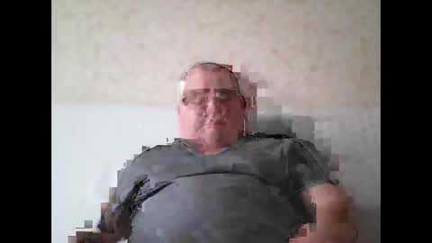 Thierrysymp online show from October 22, 3:45 pm