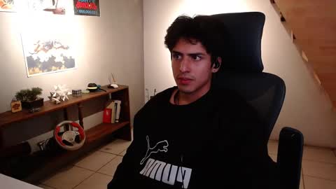 thieves_us online show from February 8, 5:11 am