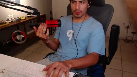 thieves_us online show from May 7, 9:09 pm