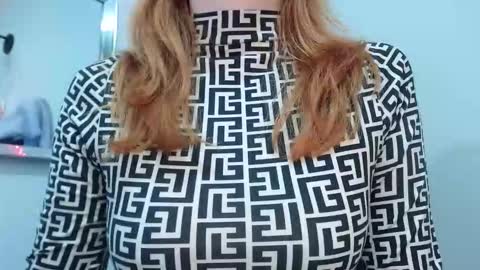 sara online show from January 17, 3:22 am