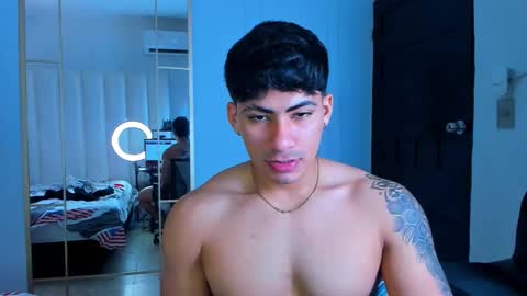 Snapshot of thirstmen_ chatting on October 22, 3:12 pm MICHAEL AND CRISS online show from October 22, 3:12 pm