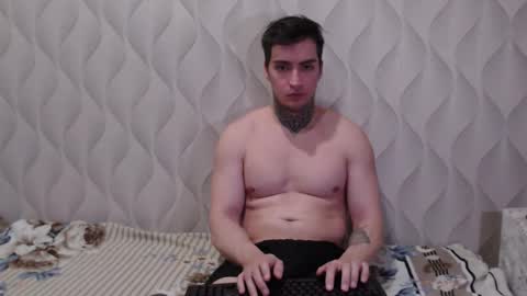 Snapshot of this_is_andy chatting on November 22, 3:27 am Andy online show from November 22, 3:27 am