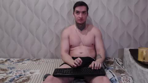 Snapshot of this_is_andy chatting on November 27, 1:29 am Andy online show from November 27, 1:29 am