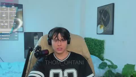 thom_ohtani online show from June 10, 2:23 am