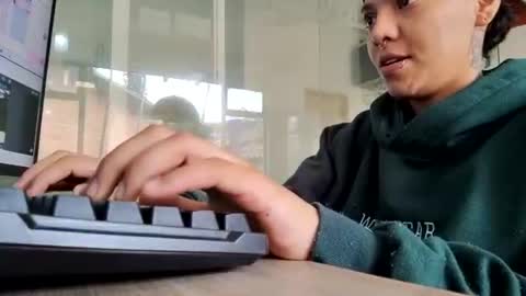 thomas27f online show from November 24, 6:51 pm