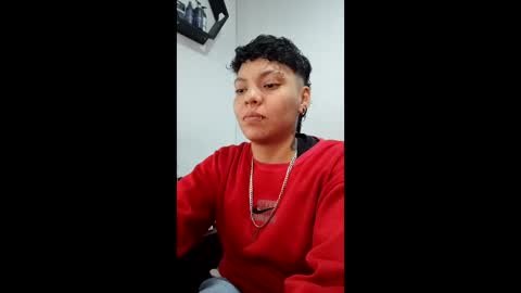 thomas27f online show from December 13, 8:25 pm