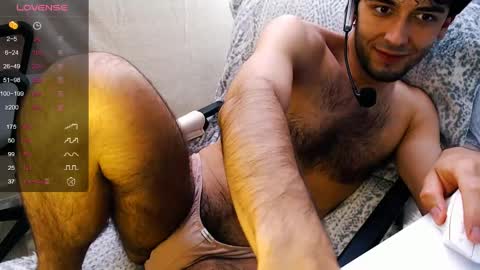 Snapshot of thomas_blackfield chatting on May 19, 12:49 am Thomas online show from May 19, 12:49 am